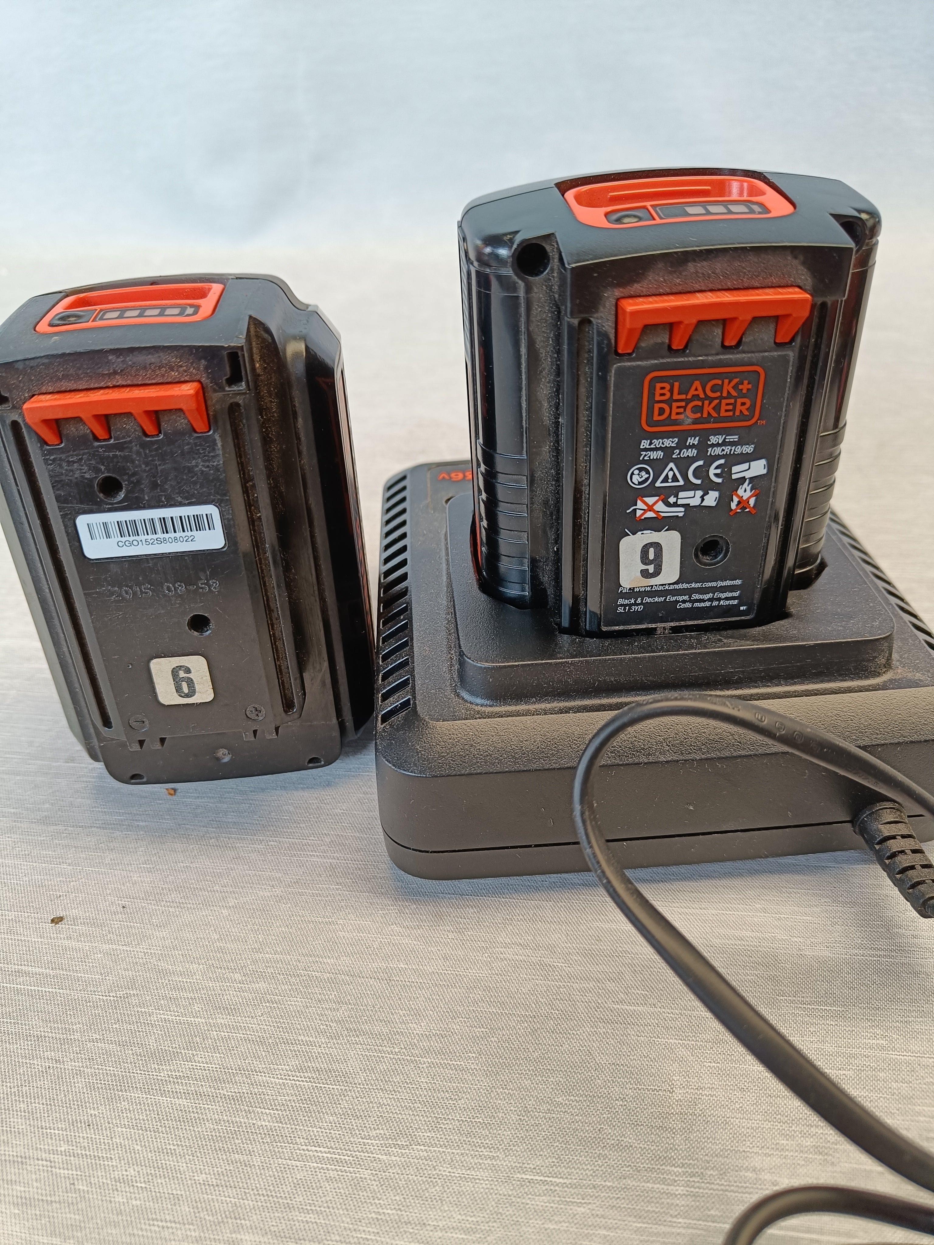 36 V Black & Decker batterier og lader